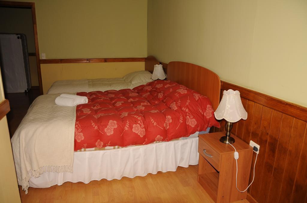Hostal El Rincon Пуерто-Наталес Екстер'єр фото